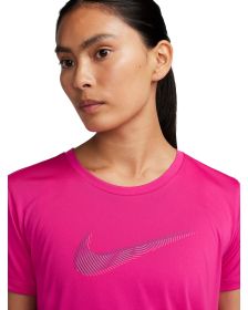 Remera Nike Dri-Fit Swoosh