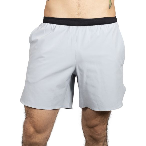 Short Under Armour Peak Woven