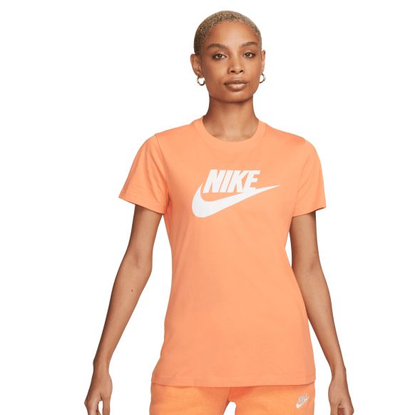 Remera Nike Sportswear Essential