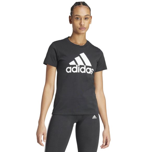 Remera Adidas Loungewear Essentials Logo